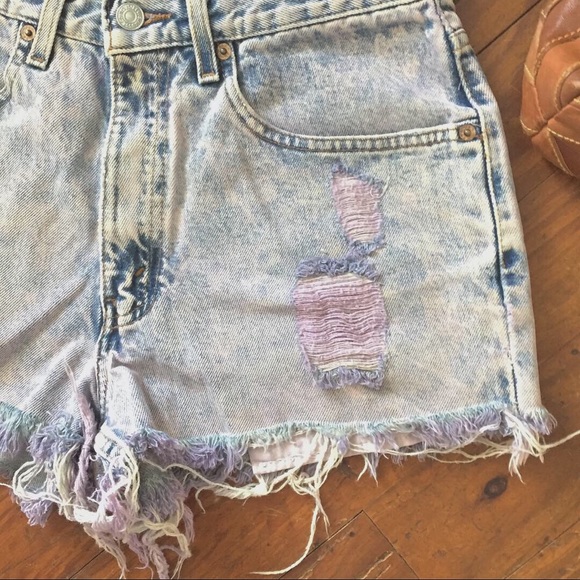 Levi’s denim shorts high rise, cutoff - Picture 3 of 8